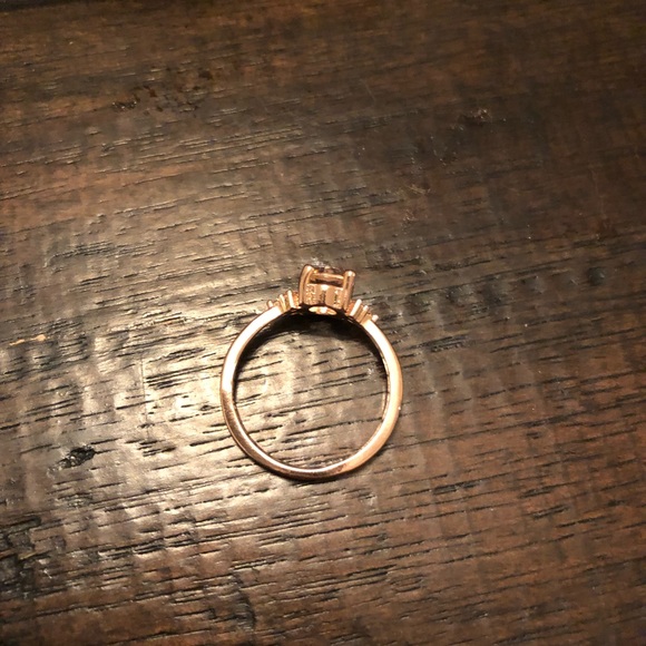 5⭐️ FAV BESTSELLER ROSALINA crystal quartz ring - Picture 7 of 8